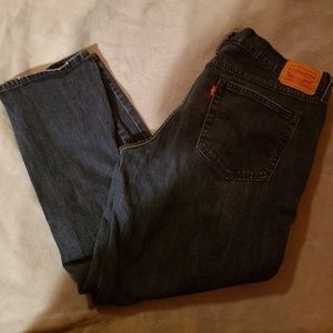 Women's Levi's size 33